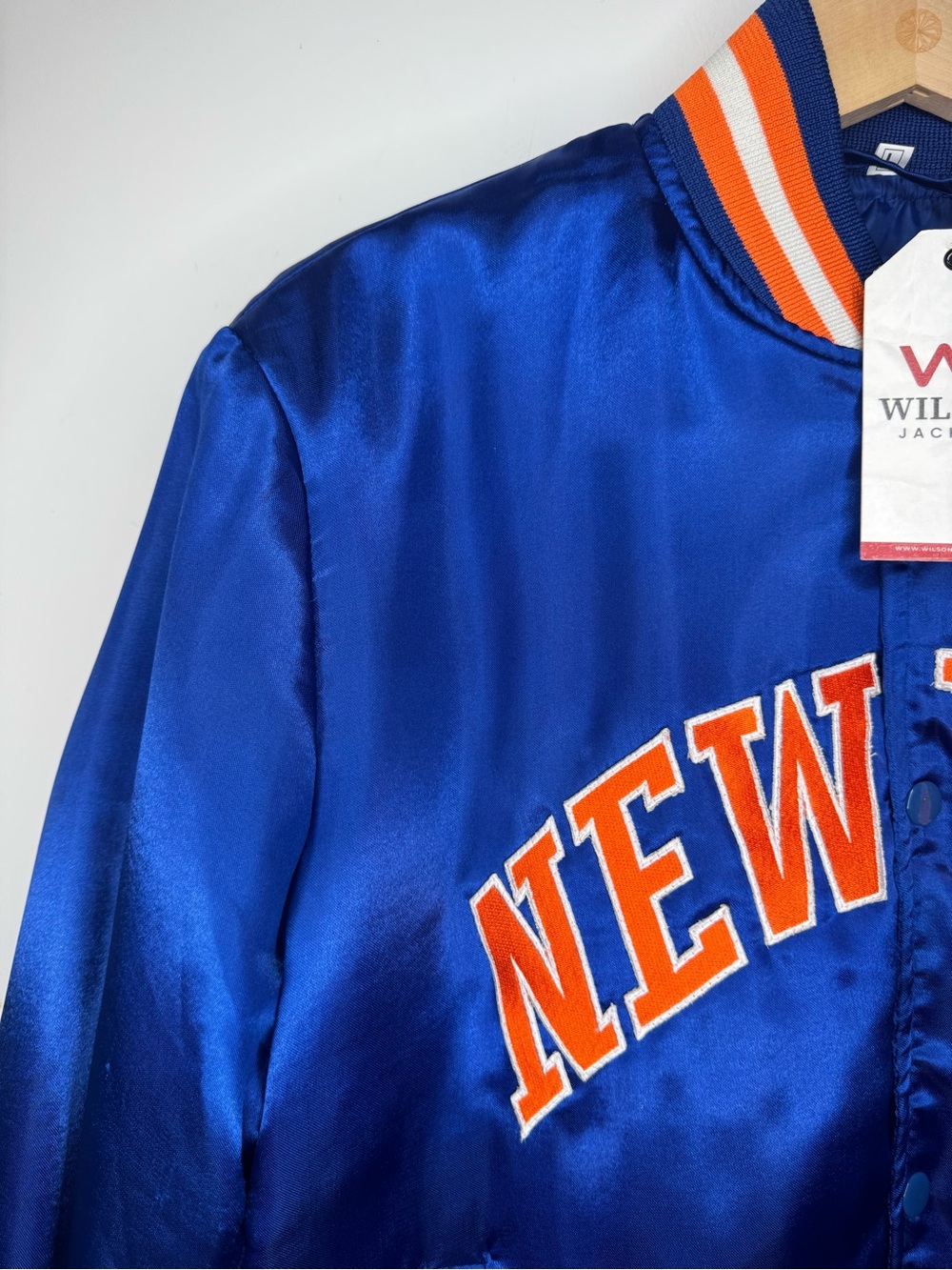 NWT Men’s Wilson NEW YORK NBA Starter Satin Varsity Bomber Jacket Blue Orange L - Picture 5 of 16
